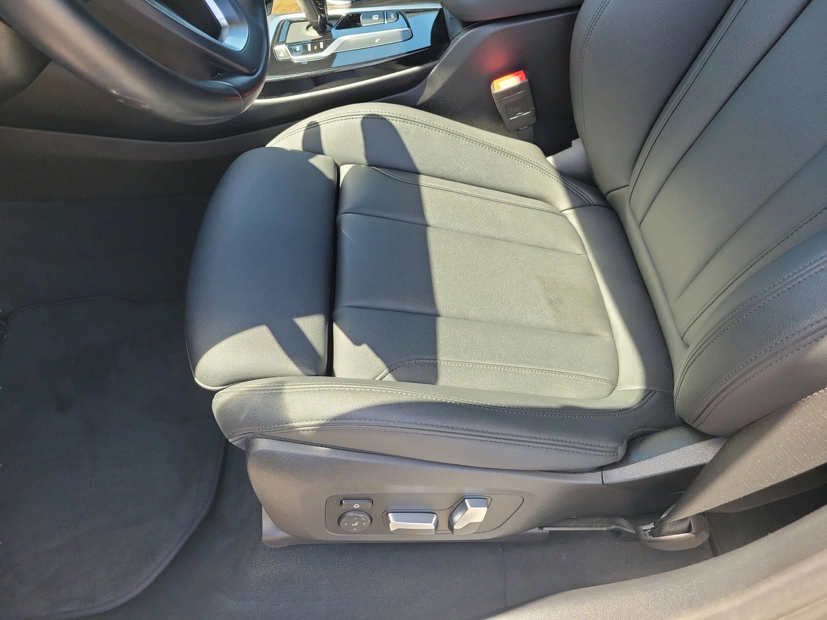 Used 2019 BMW X3 sDrive30i w/ Convenience Package image 25