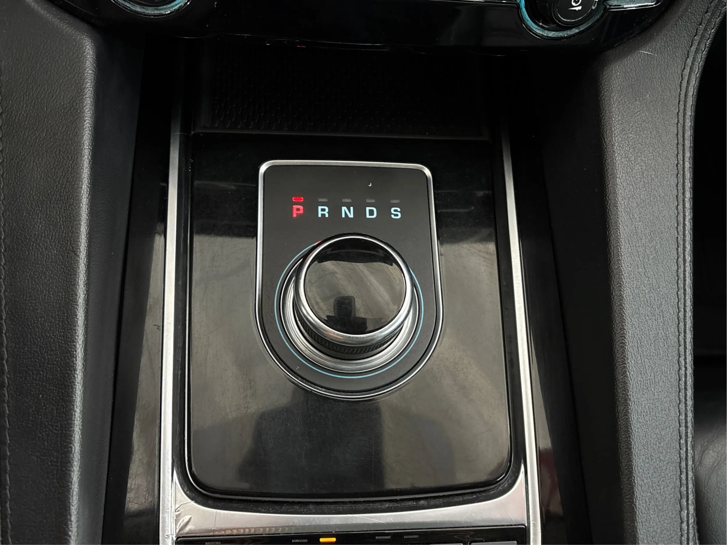 Used 2020 Jaguar F-PACE Prestige AWD/4WD image 46