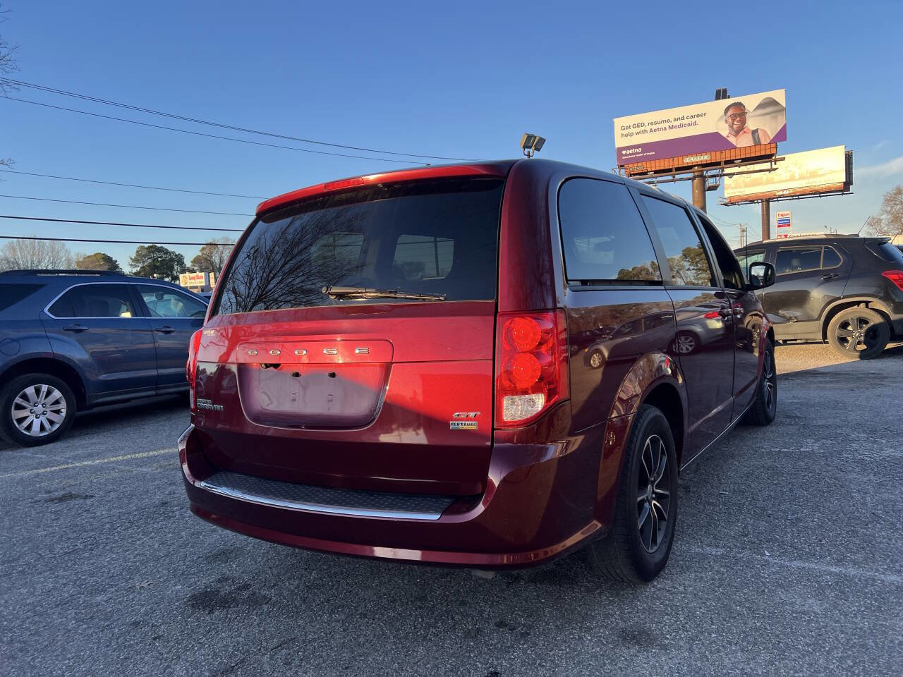 Used 2018 Dodge Grand Caravan GT image 5