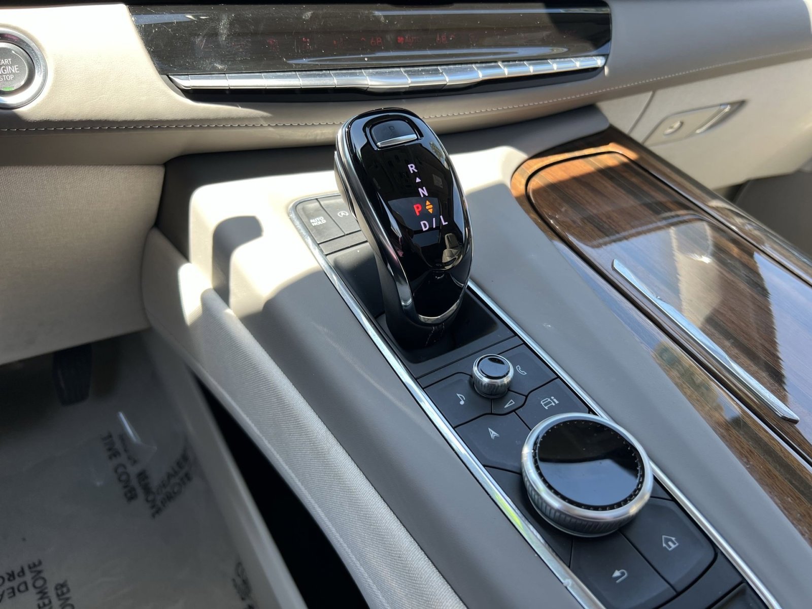 Used 2024 Cadillac Escalade Sport Platinum AWD/4WD image 22