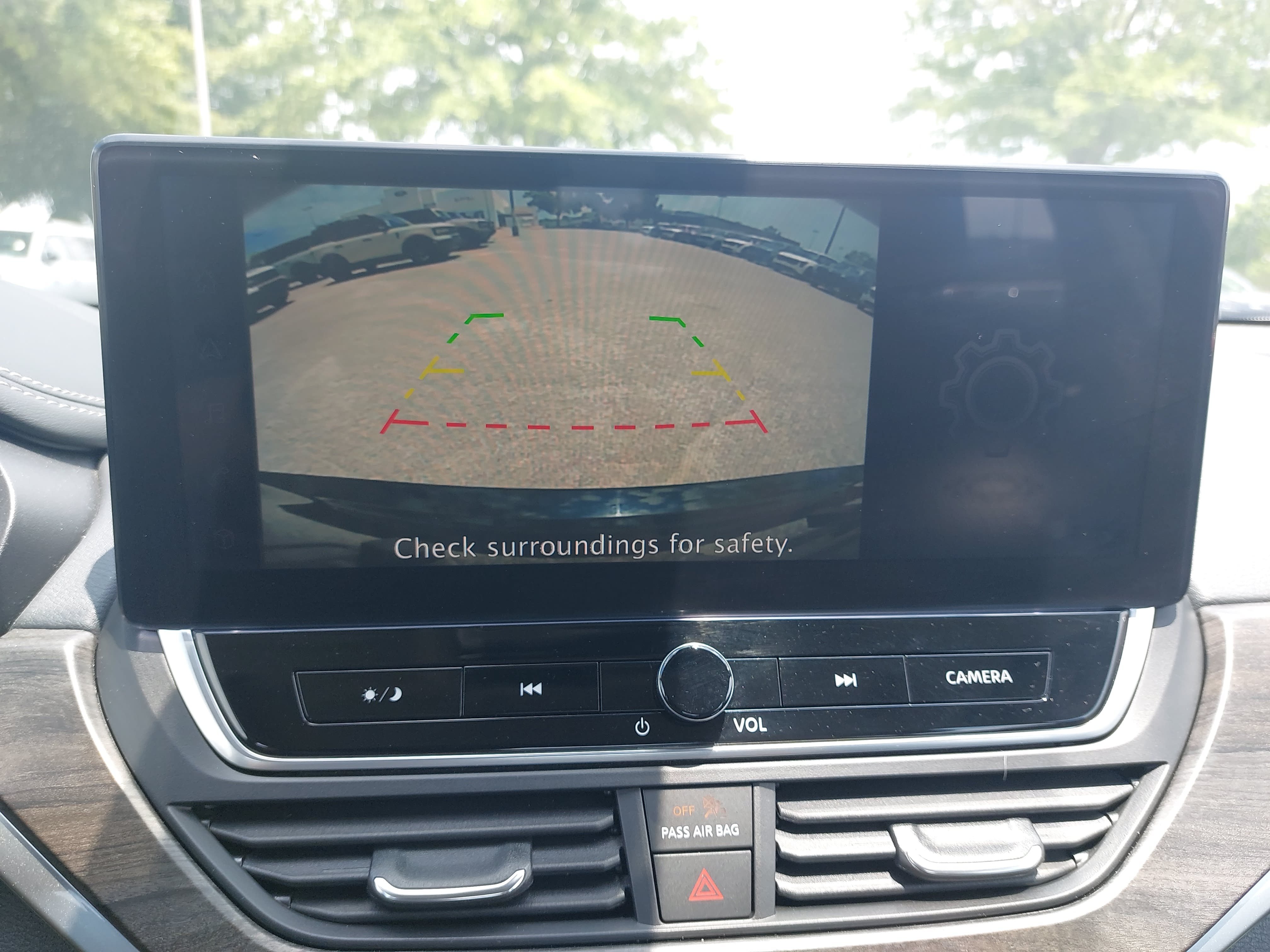Used 2024 Nissan Altima 2.5 SV w/ SV Premium Package FWD image 24