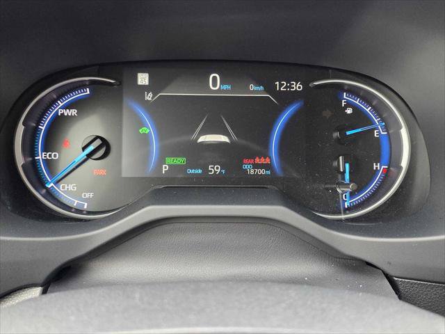 Used 2025 Toyota RAV4 LE AWD/4WD image 23