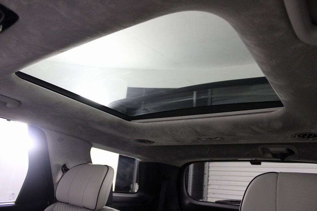 Used 2023 Hyundai Palisade Calligraphy image 22