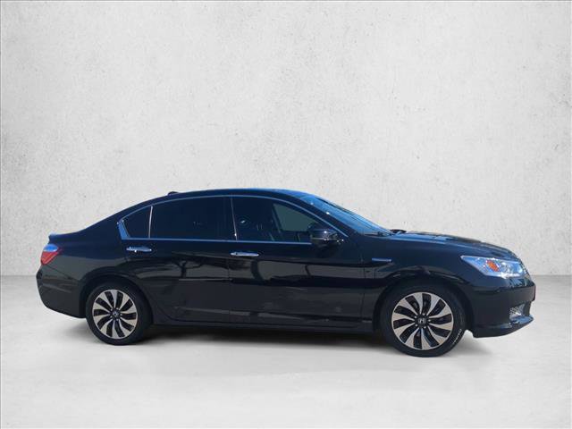 Used 2015 Honda Accord Touring image 4