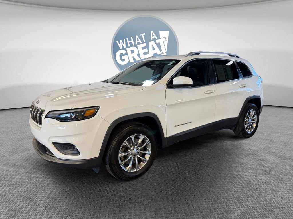 Used 2019 Jeep Cherokee Latitude Plus w/ Comfort/Convenience Group AWD/4WD image 8