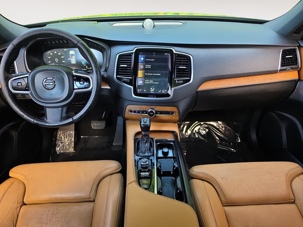 Used 2018 Volvo XC90 T6 Inscription w/ Convenience Package AWD/4WD image 10