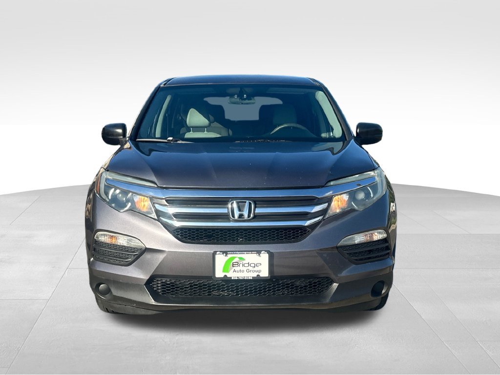 Used 2016 Honda Pilot LX image 2