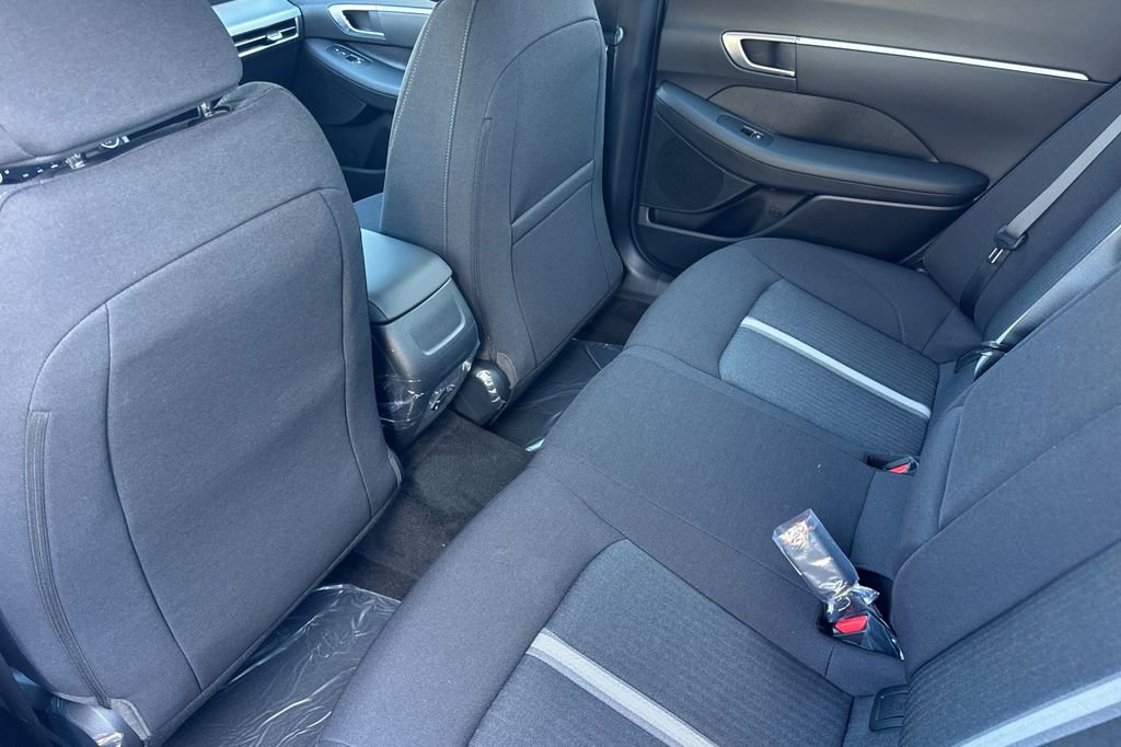 New 2026 Hyundai Sonata SEL FWD image 9