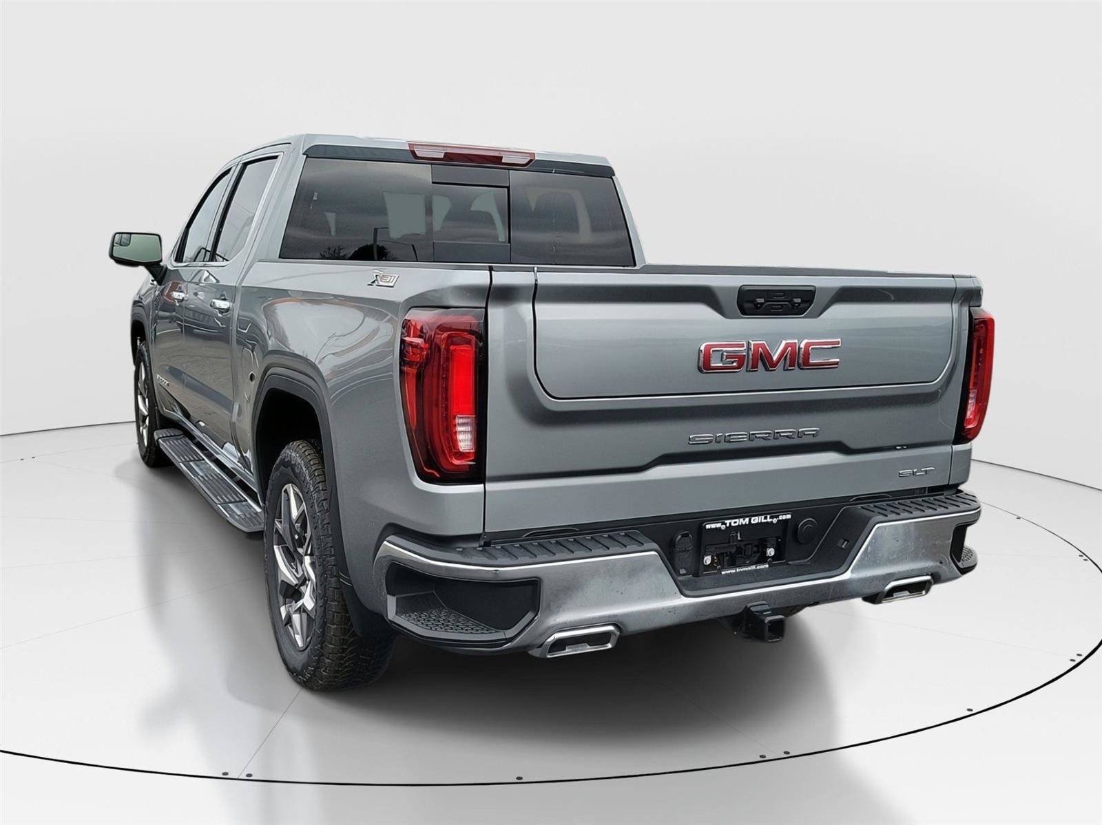 New 2026 GMC Sierra 1500 SLT w/ SLT Premium Package image 3
