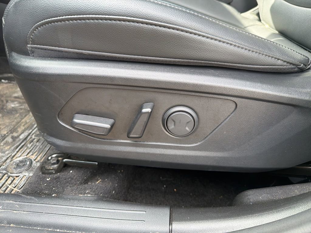 Certified 2025 Hyundai Tucson SEL image 14