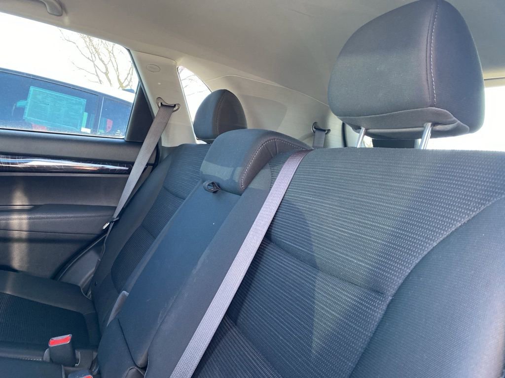 Used 2015 Kia Sorento LX FWD image 28