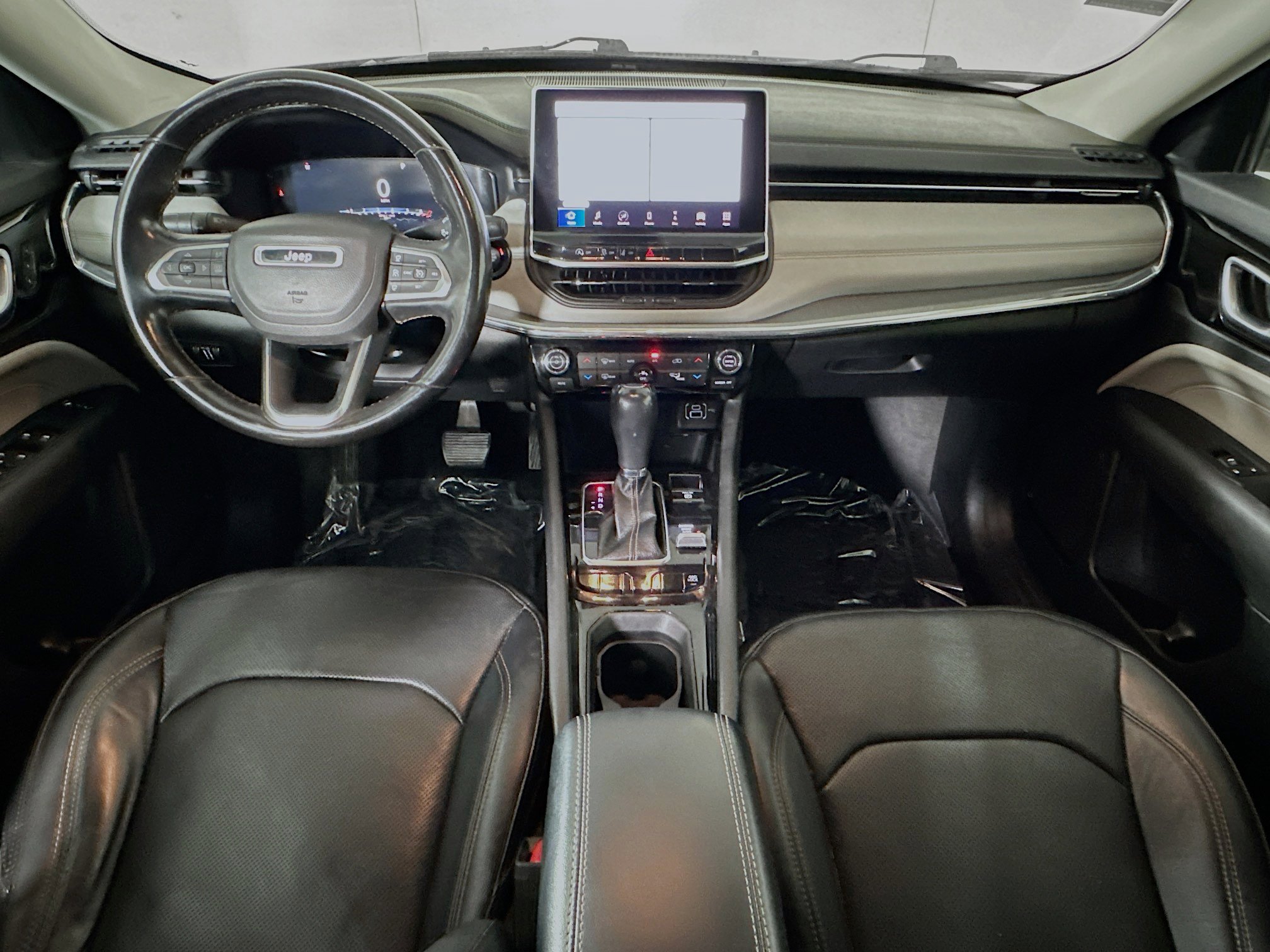 Used 2022 Jeep Compass Limited w/ Elite Group image 27