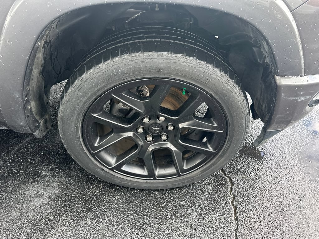 Used 2022 RAM 1500 Laramie AWD/4WD image 12