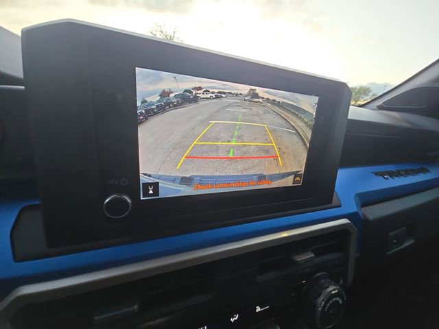 Certified 2025 Toyota Tacoma TRD Off-Road image 22