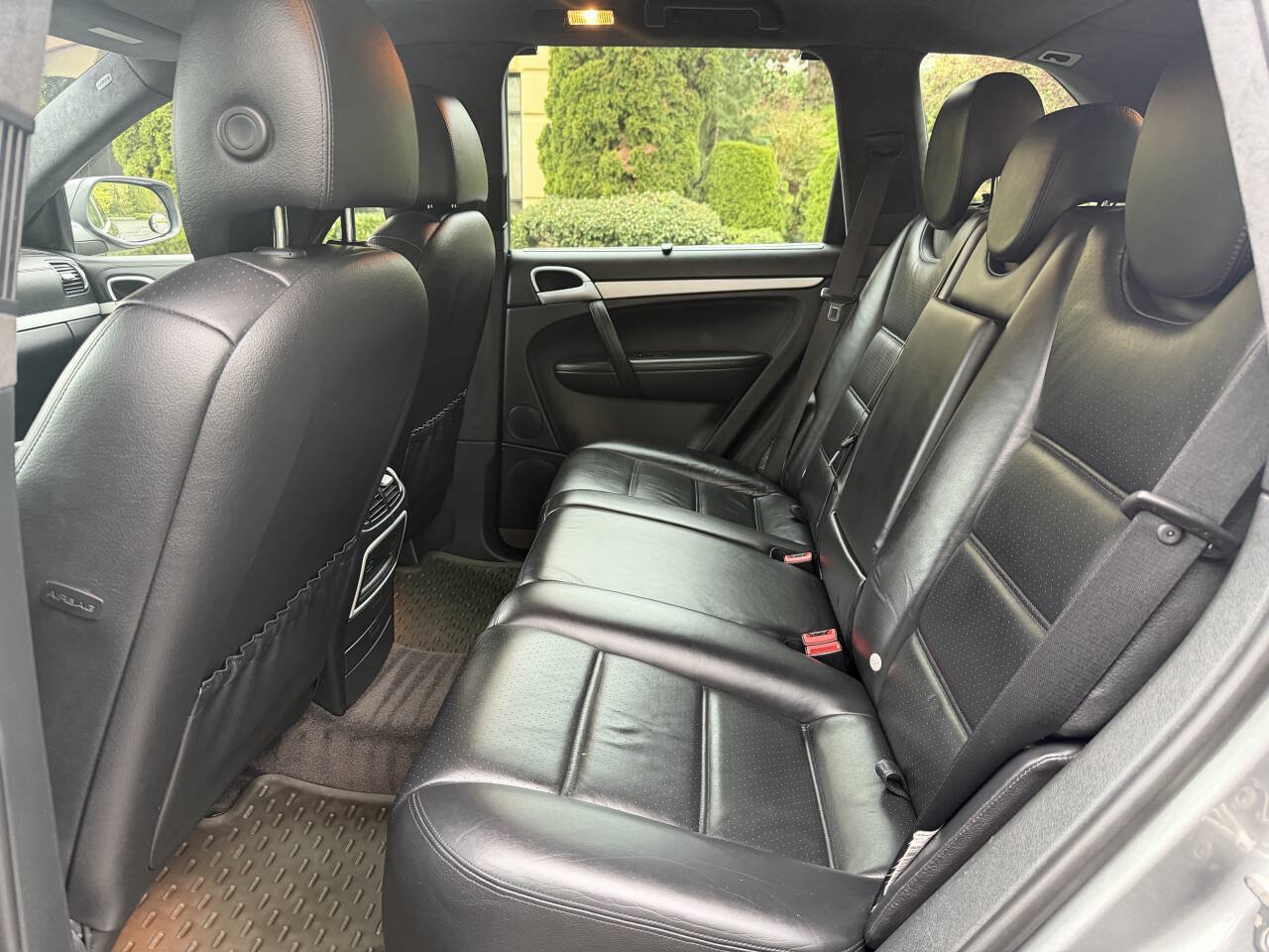 Used 2008 Porsche Cayenne Turbo AWD/4WD image 24