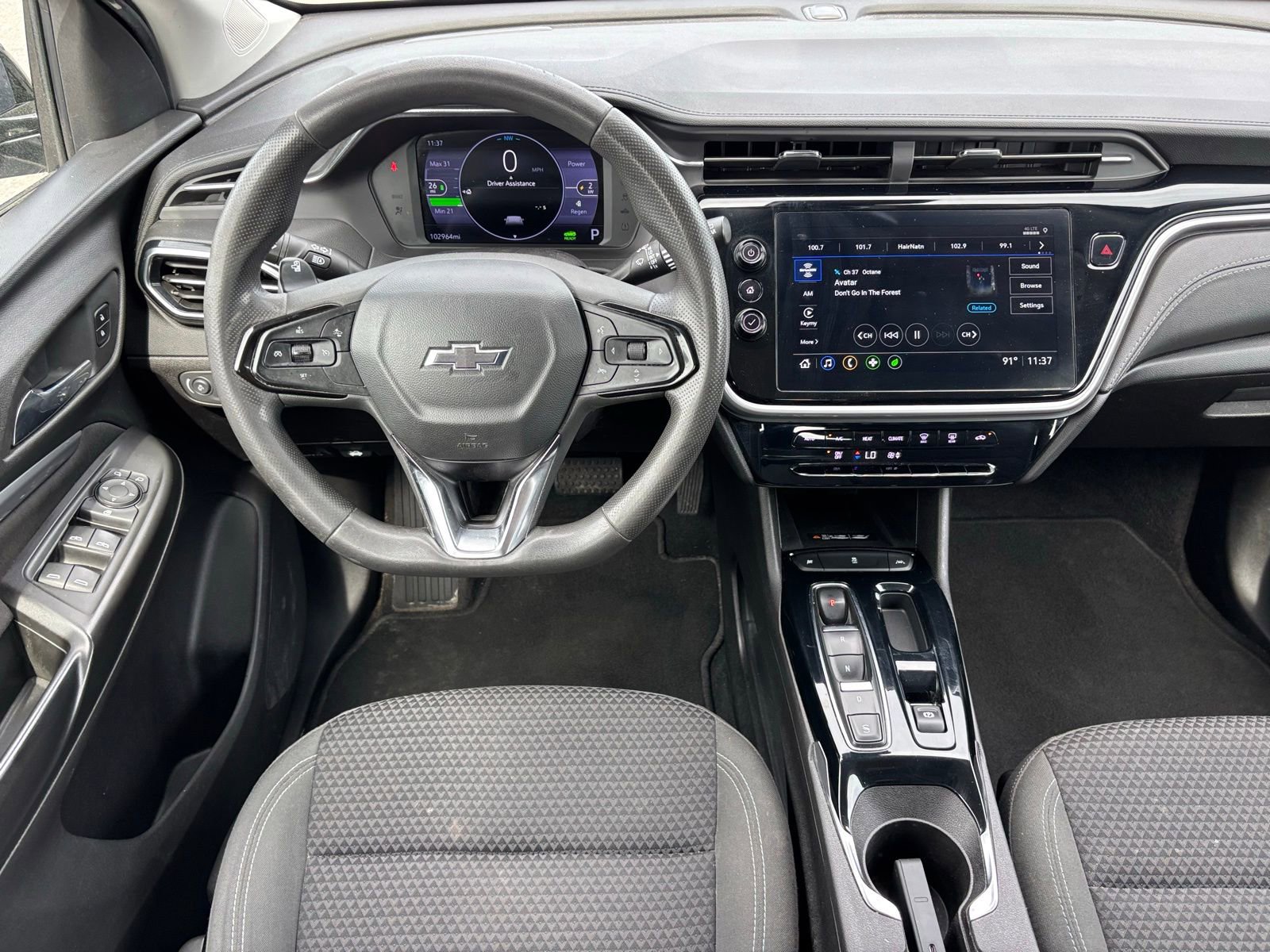 Used 2023 Chevrolet Bolt EUV LT FWD image 5