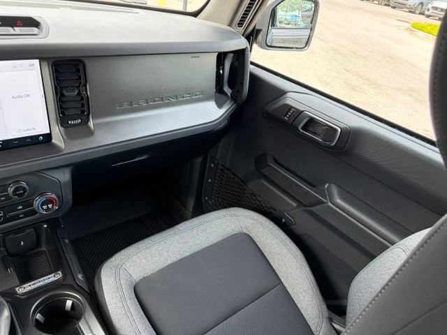 Used 2025 Ford Bronco 4-Door AWD/4WD image 33