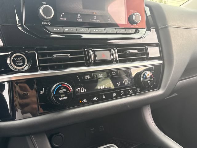 Certified 2023 Nissan Pathfinder SV AWD/4WD image 20