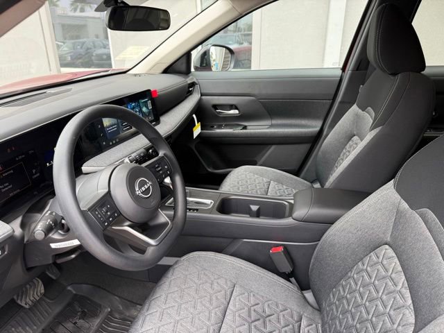 New 2026 Nissan Kicks SV w/ Charging Package FWD image 17