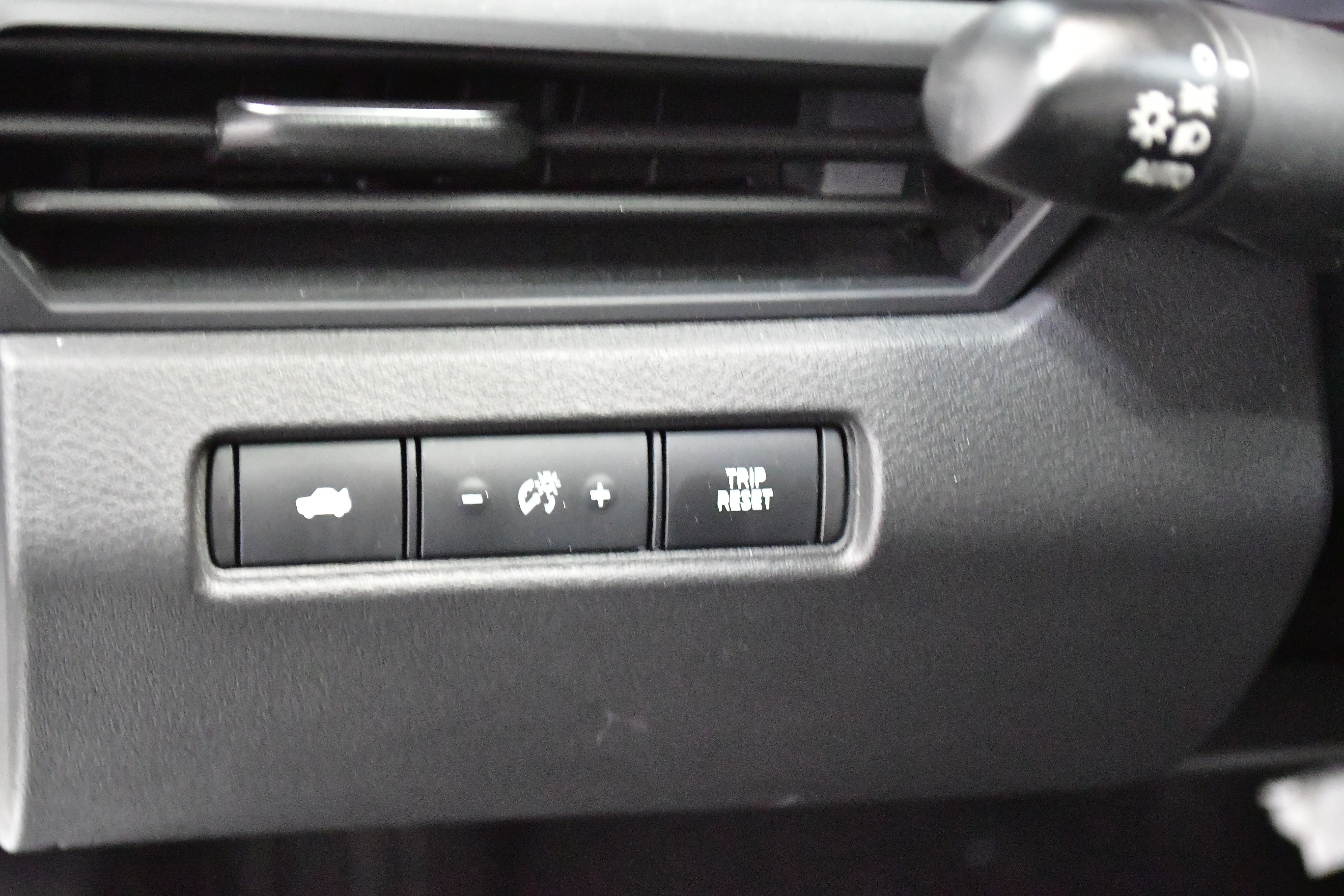 Used 2025 Nissan Altima 2.5 SV image 18