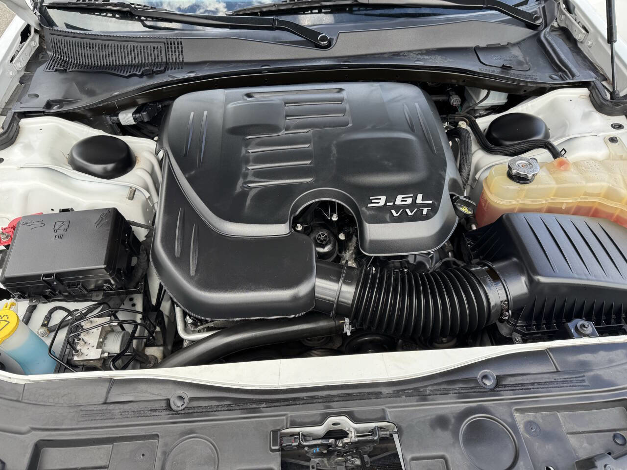 Used 2022 Chrysler 300 S image 4