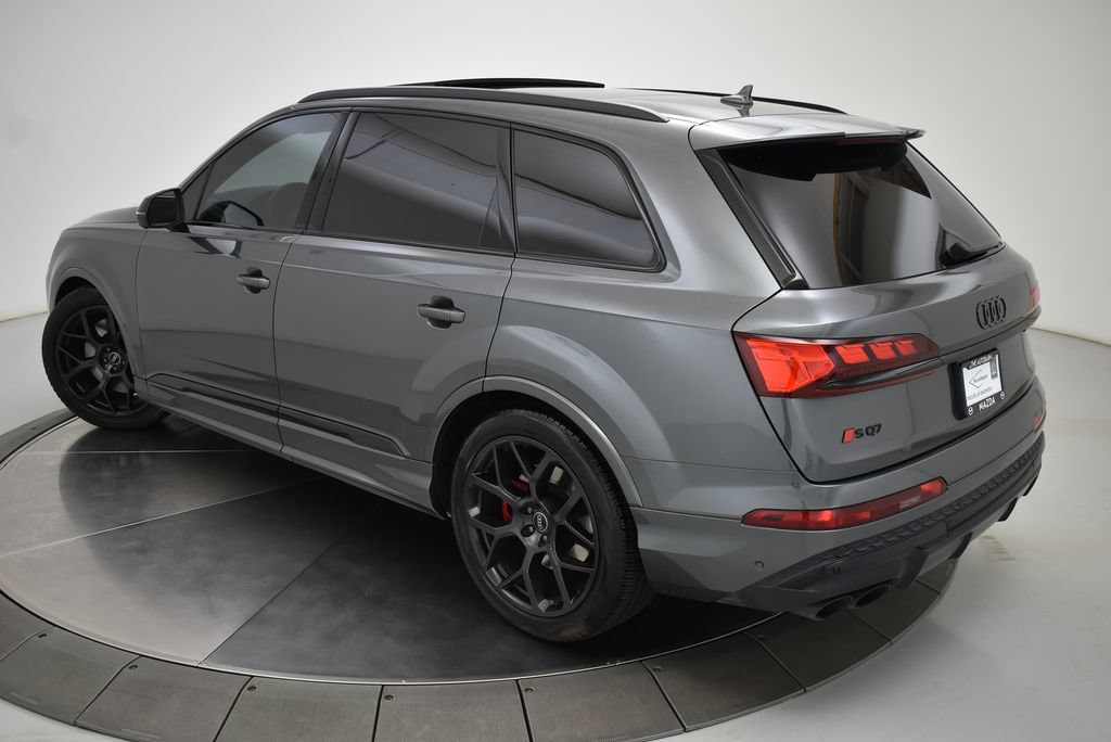 Used 2025 Audi SQ7 Prestige AWD/4WD image 12