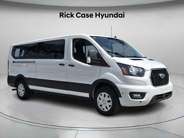 Used 2024 Ford Transit 350 XLT image 8