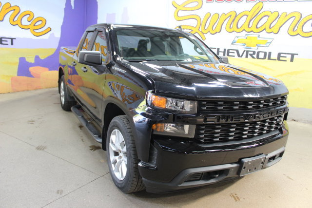 Used 2019 Chevrolet Silverado 1500 Custom w/ Custom Value Package RWD image 2
