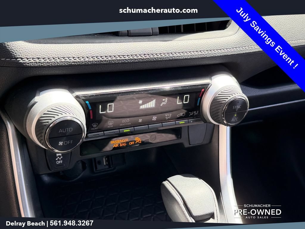 Used 2019 Toyota RAV4 XLE FWD image 21