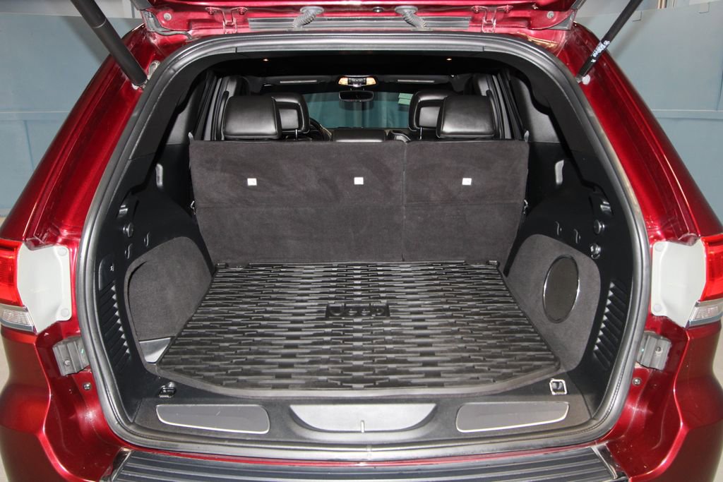 Used 2020 Jeep Grand Cherokee Overland image 44