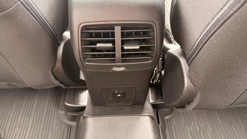 Used 2023 Ford Escape Active AWD/4WD image 29