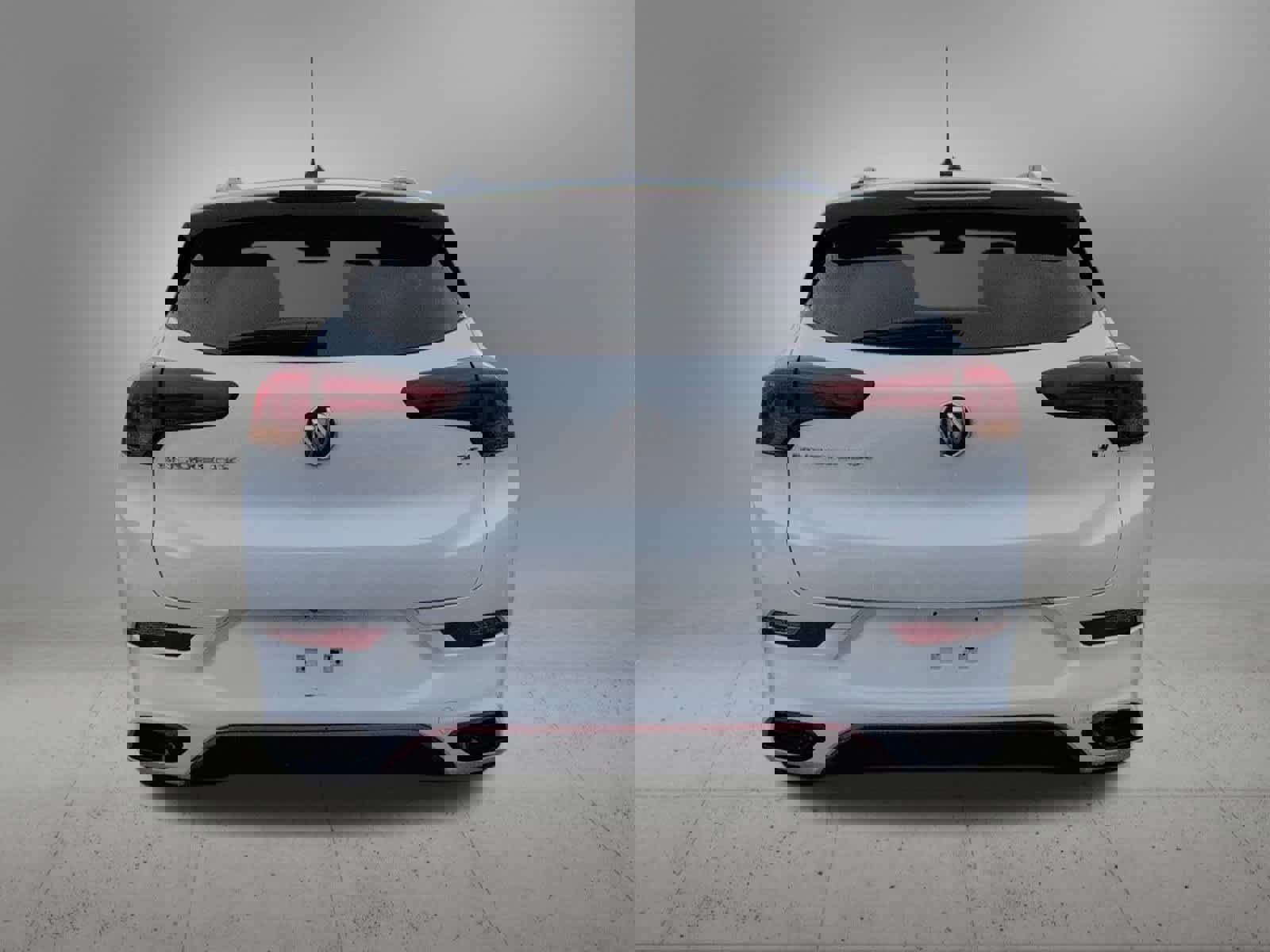 Used 2022 Buick Encore GX Select w/ Sport Touring Package image 5