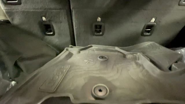 Used 2024 Jeep Wrangler Unlimited AWD/4WD image 14