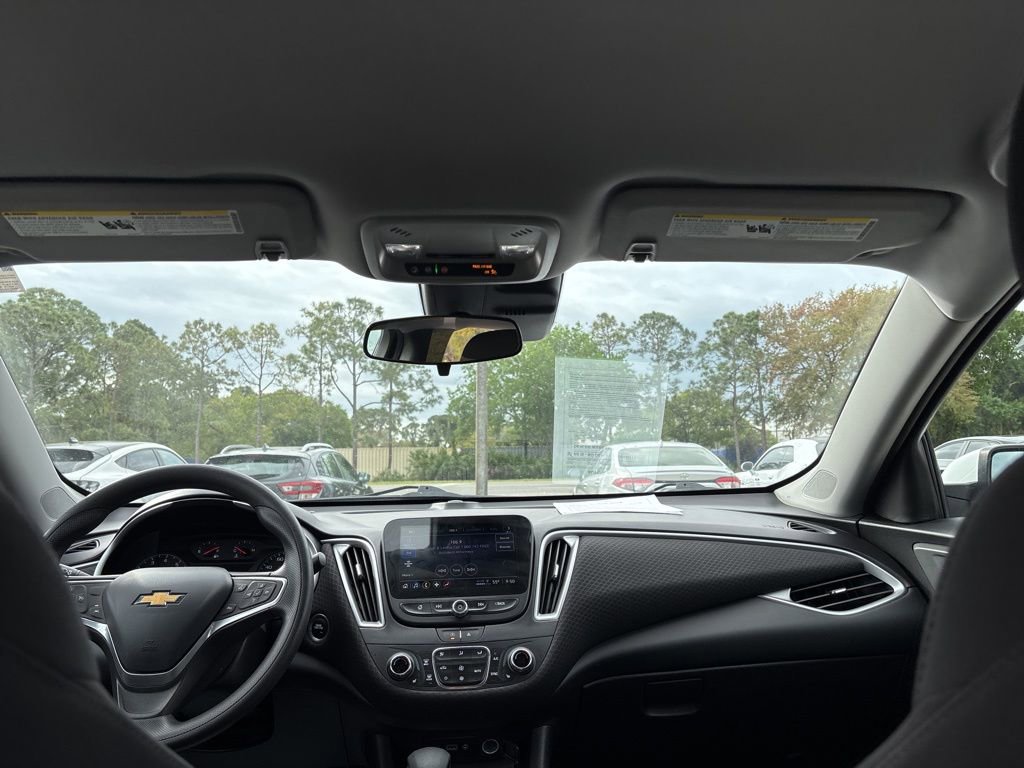 Used 2023 Chevrolet Malibu LT image 11