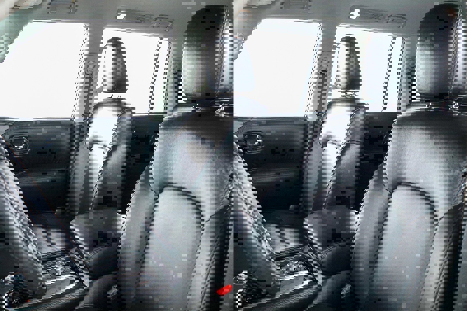 Used 2023 Nissan Armada SV w/ Cargo Package image 25