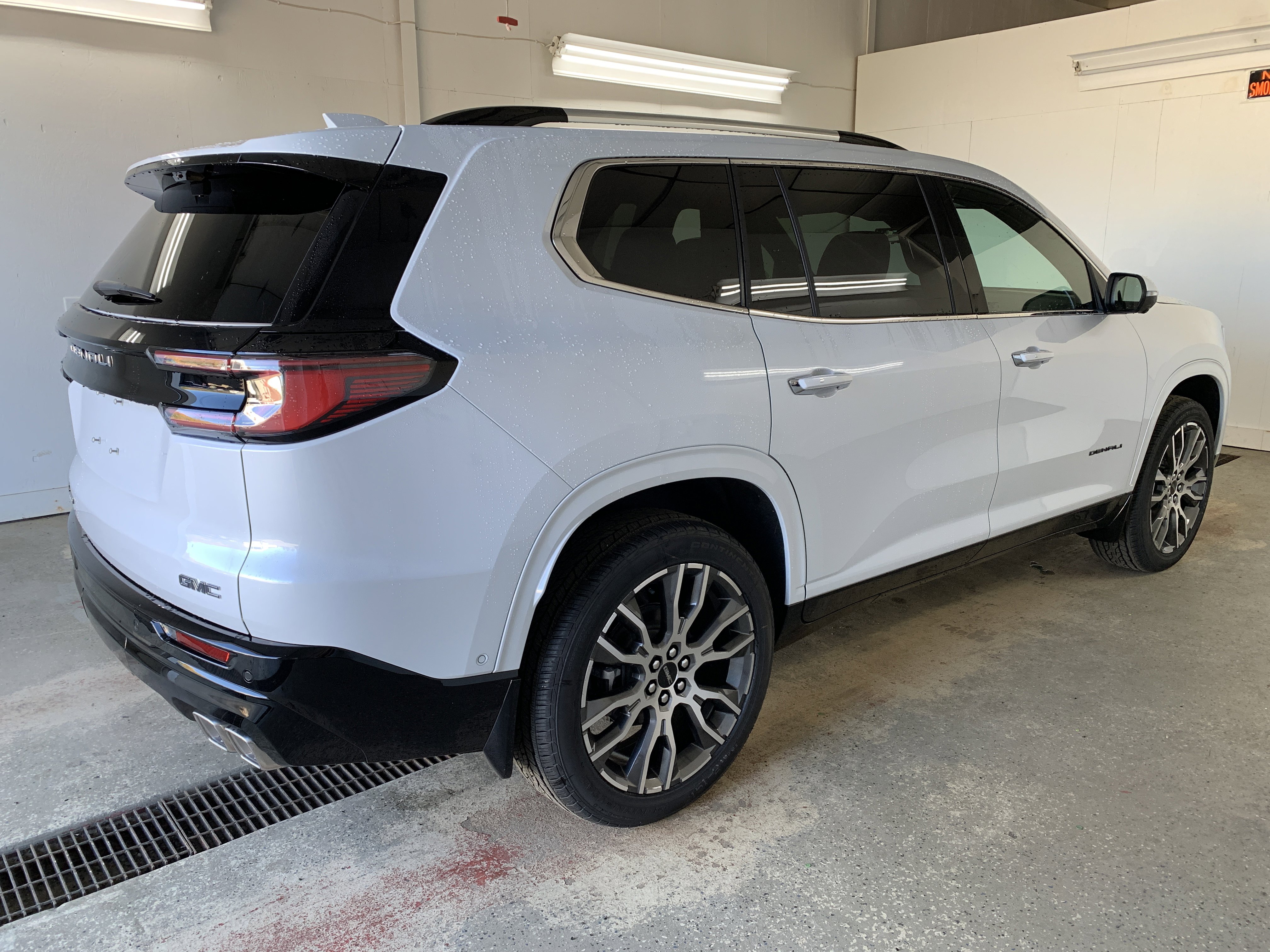 New 2026 GMC Acadia Denali Ultimate image 6