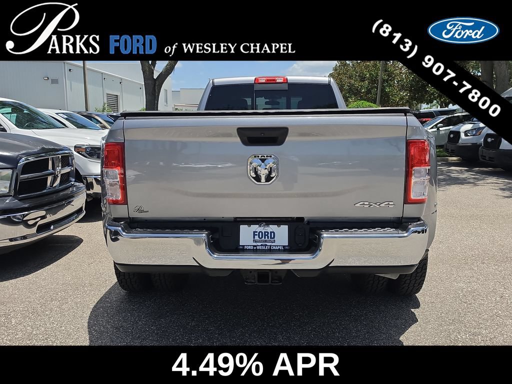 Used 2024 RAM 3500 Tradesman w/ Chrome Appearance Group AWD/4WD image 6