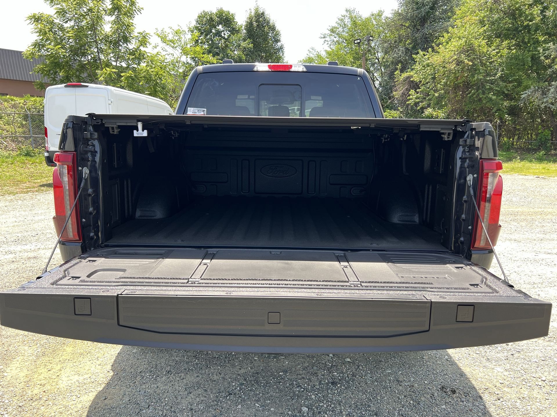 New 2026 Ford F150 XLT w/ Equipment Group 302A MID AWD/4WD image 25