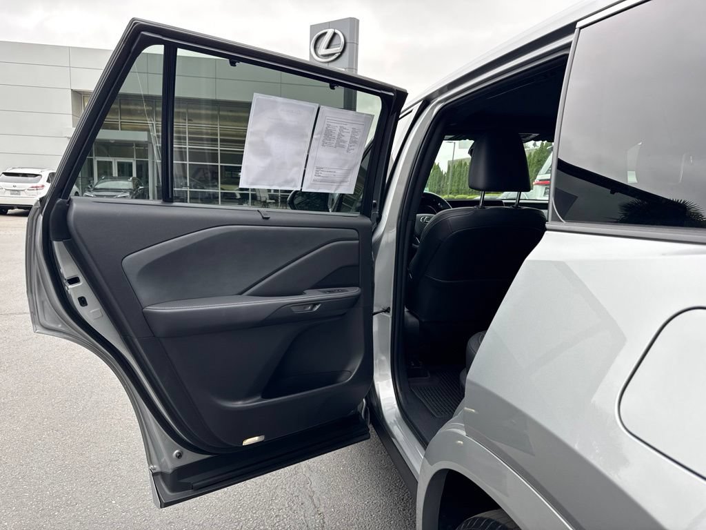Certified 2025 Lexus TX 350 FWD w/ Technology Package image 14