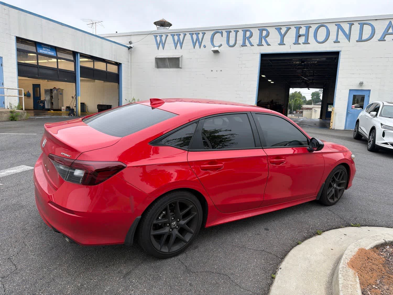 Used 2025 Honda Civic Sport image 11