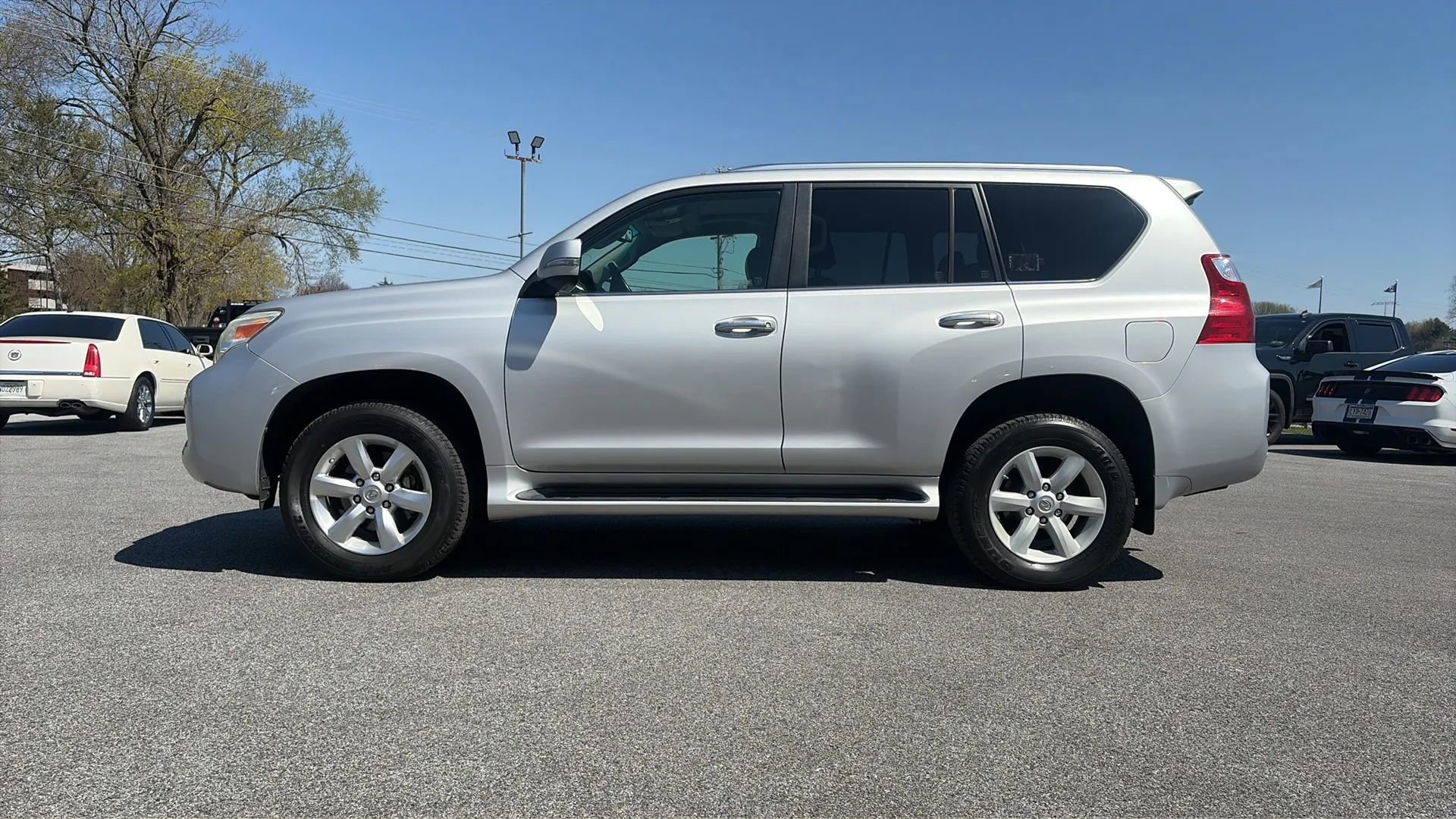 Used 2010 Lexus GX 460 image 13