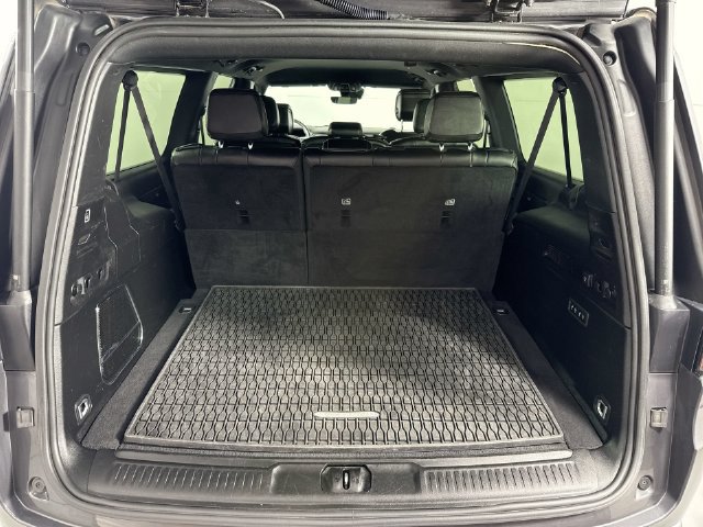 Used 2024 Jeep Wagoneer L Series III w/ Flexible Seating Group AWD/4WD image 33