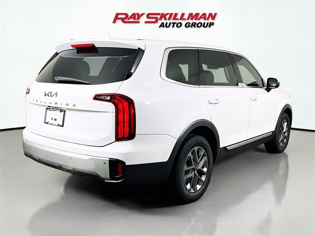 Used 2024 Kia Telluride LX image 7