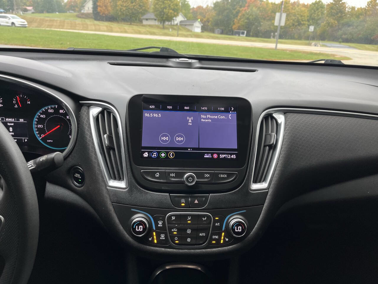 Used 2020 Chevrolet Malibu LT image 14