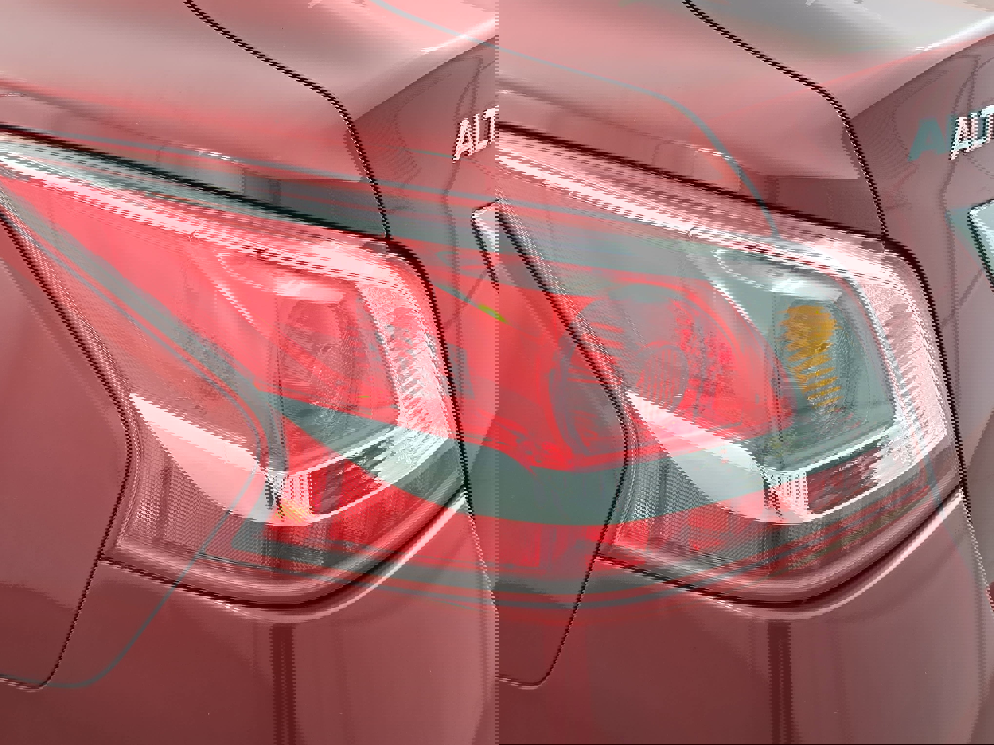 Used 2013 Nissan Altima 2.5 FWD image 31