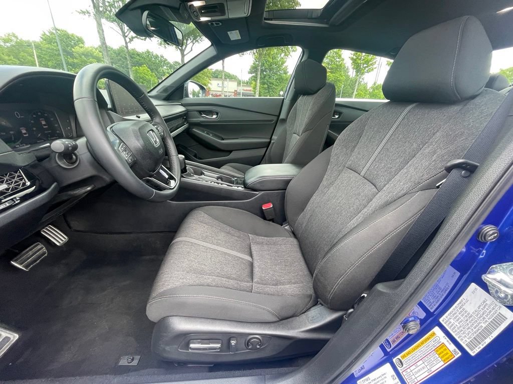Certified 2025 Honda Accord Sport image 26