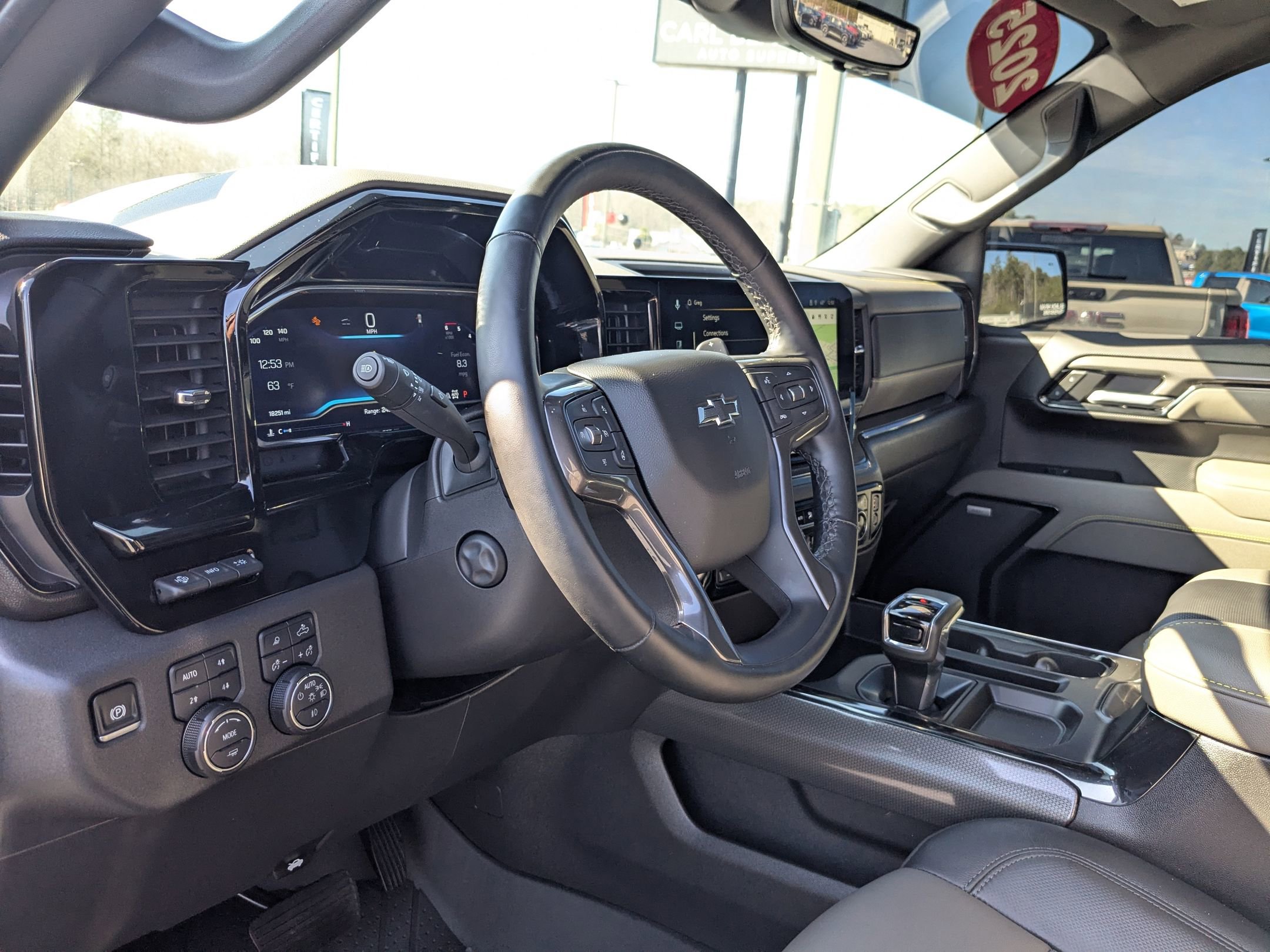 Used 2025 Chevrolet Silverado 1500 ZR2 w/ Technology Package image 11