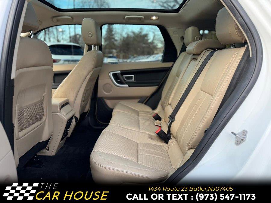 Used 2017 Land Rover Discovery Sport HSE image 14