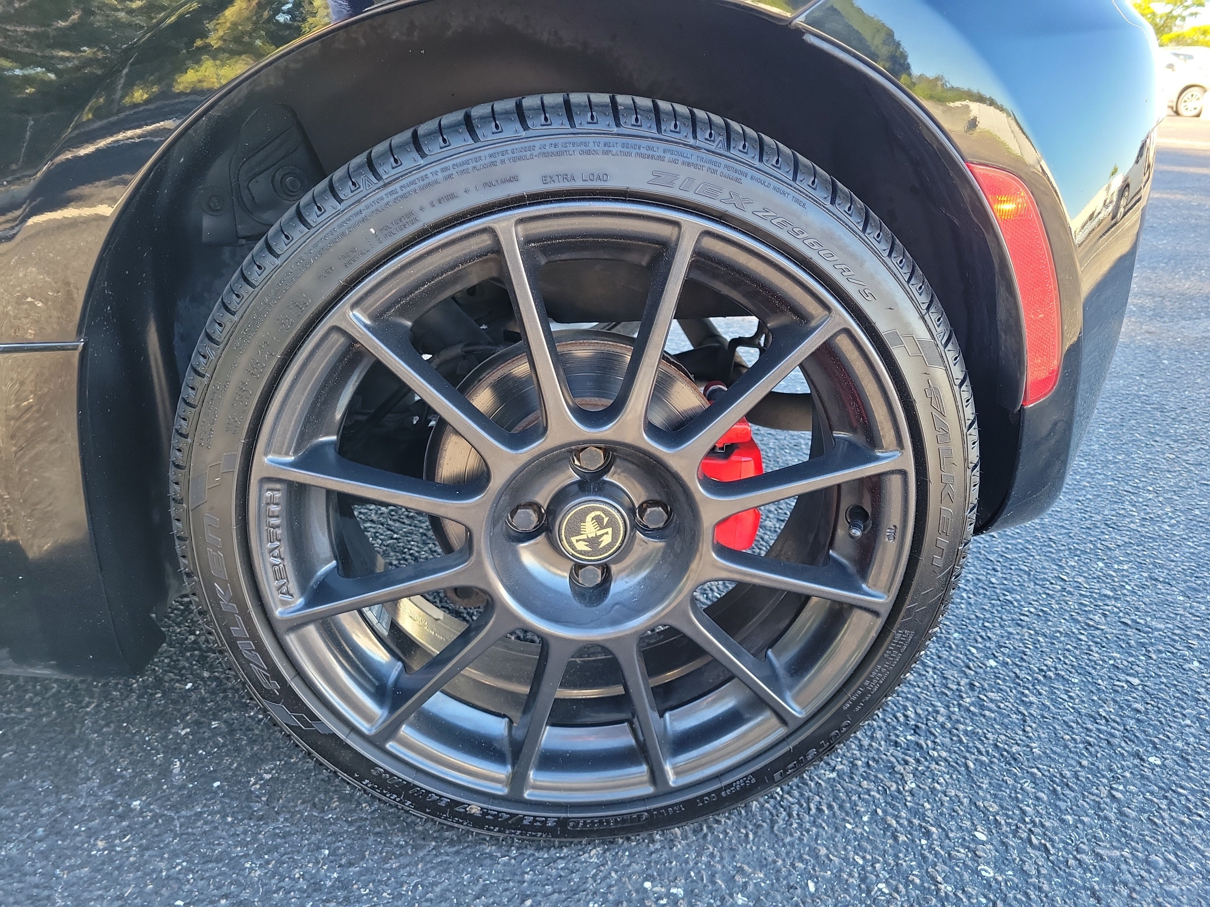 Used 2016 FIAT 500 Abarth w/ Mopar Scorpion Package FWD image 8