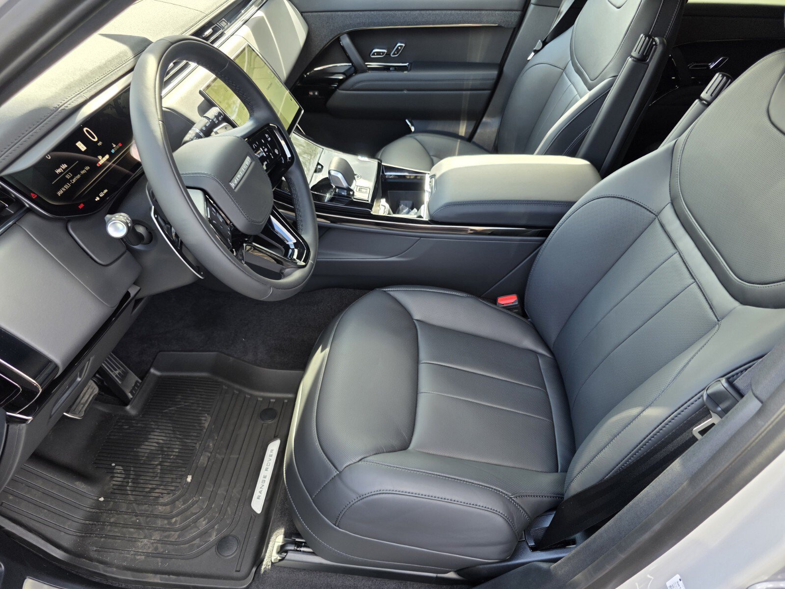 New 2026 Land Rover Range Rover Sport Dynamic SE AWD/4WD image 10